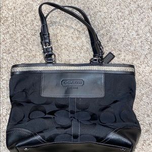 Signature coach bag